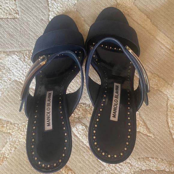 Navy Manolo Blahnik Heeled Sandals - Picture 5 of 7